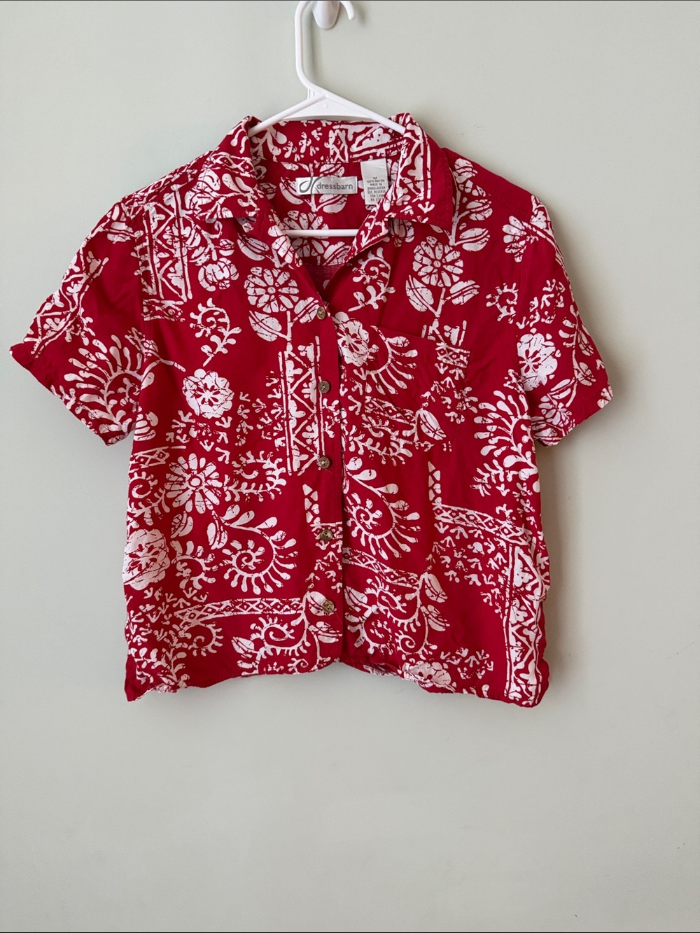 dressbarn Red and White Short Sleeve Button-Down Shirt